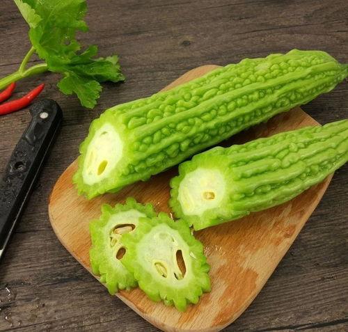 俞可馨吃瓜,揭秘娱乐圈幕后故事  第1张