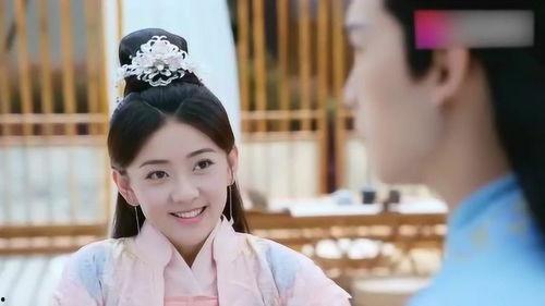 吃瓜系统王爷,揭秘宫廷中的神秘瓜界风云  第2张