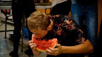 吃瓜老头图文,笑谈人间百态  第2张