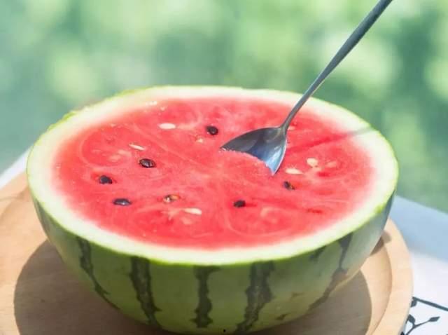 怎么可以吃瓜,轻松掌握吃瓜技巧与乐趣  第3张